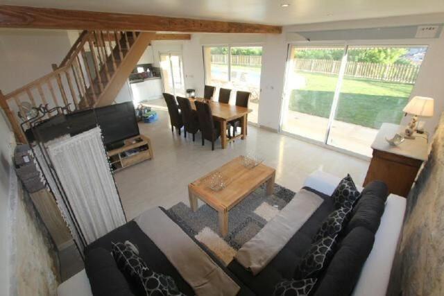 La Salamandrine, à 600 M Du Centre Historique Par Un Sentier