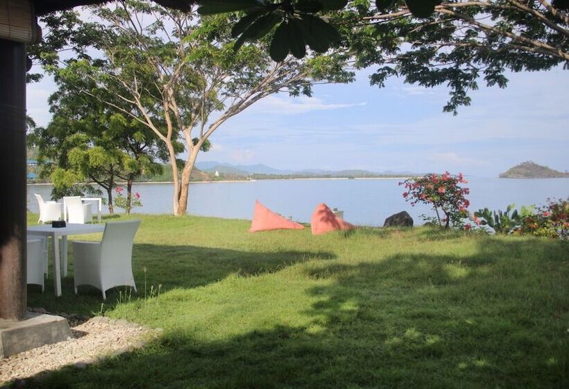 Lombok Sunset Bay Resort