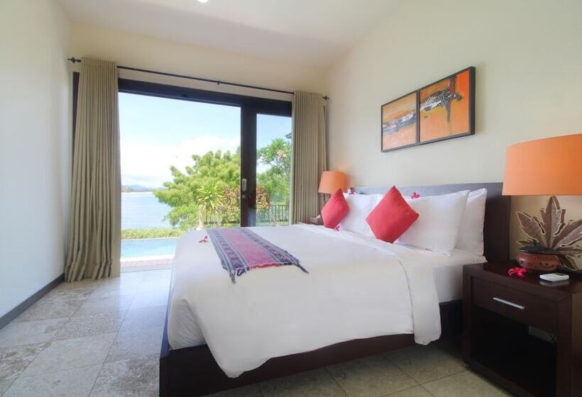 Lombok Sunset Bay Resort