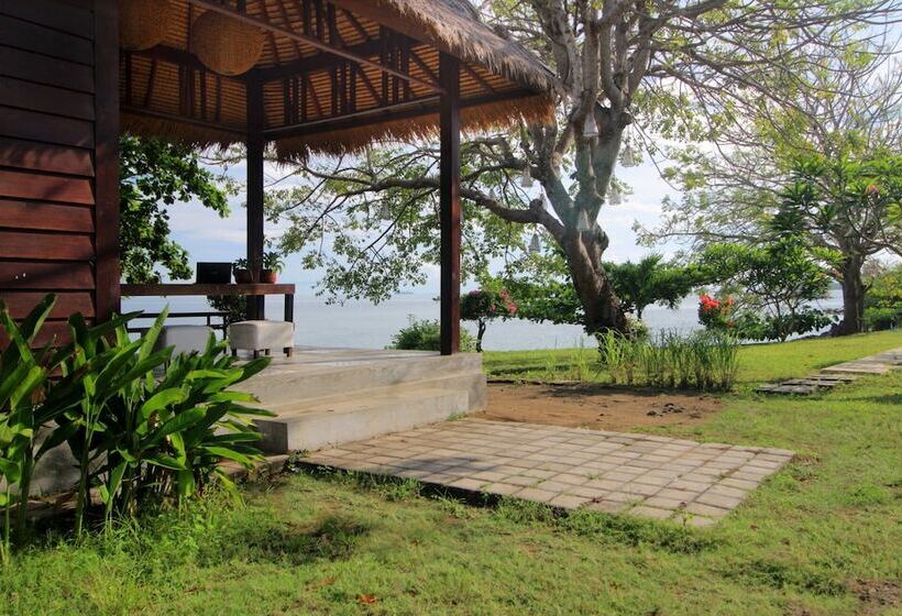 Lombok Sunset Bay Resort