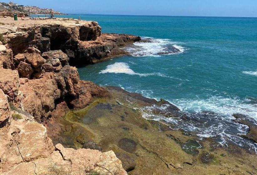 Mama Banana Relax House