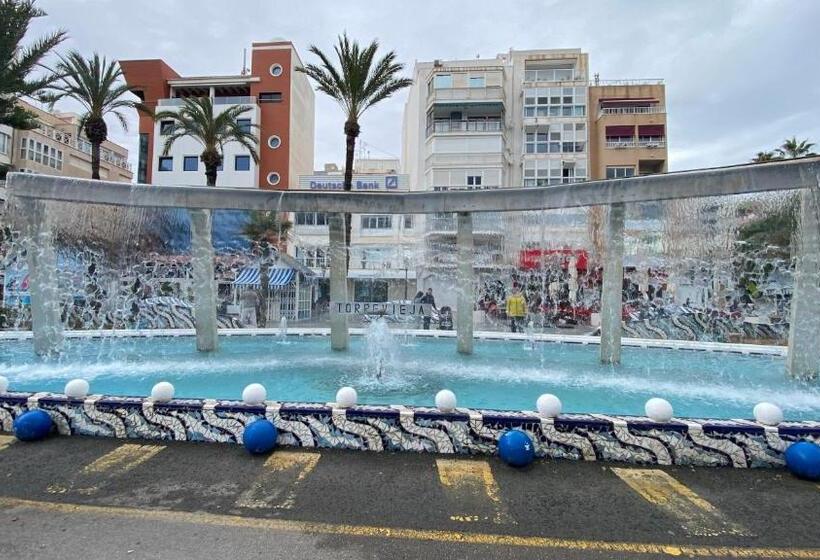 Mama Banana Relax House