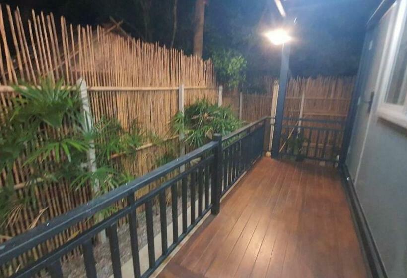 펜션 บ้านสวนในฝัน ตลาดน้ำท่าคา