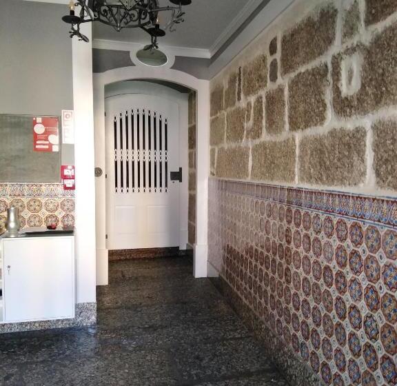 بنسيون Alm Santa Luzia