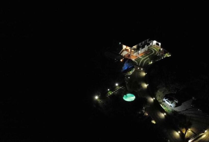 بنسيون B&b Tiscali