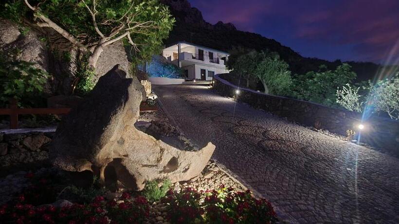 بنسيون B&b Tiscali