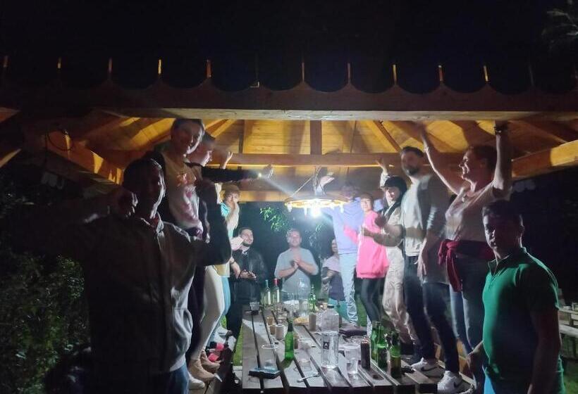 ペンション Casa Arabela