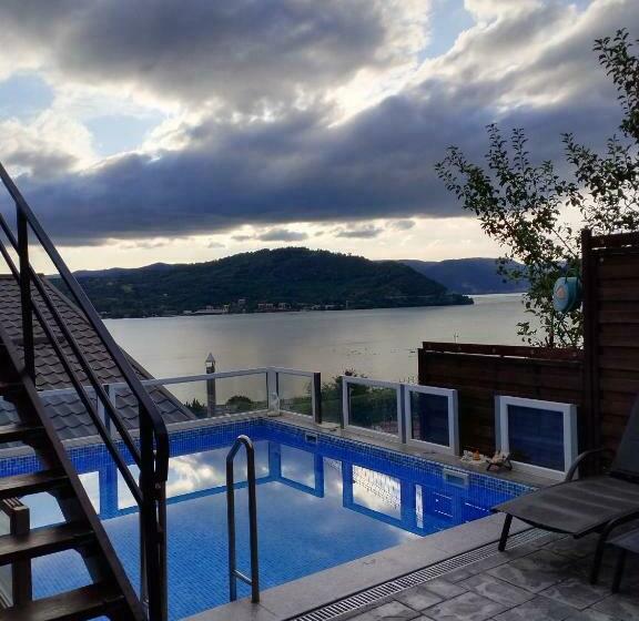 פנסיון Casa Clau Cazare Orșova