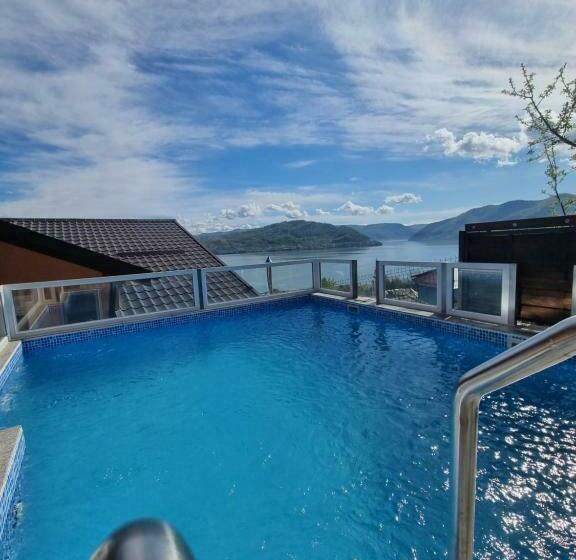 פנסיון Casa Clau Cazare Orșova