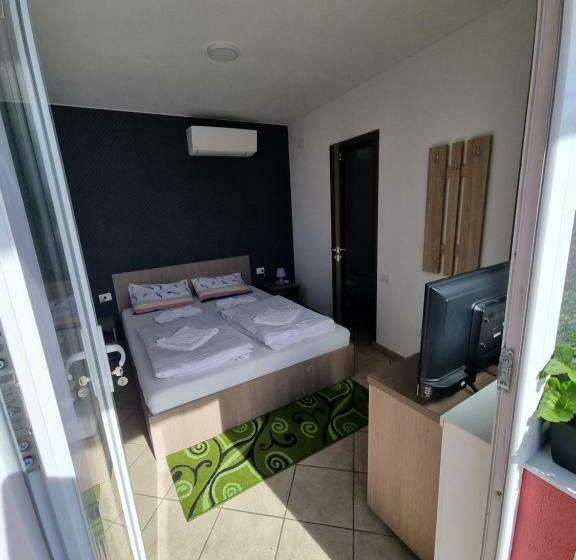 פנסיון Casa Clau Cazare Orșova