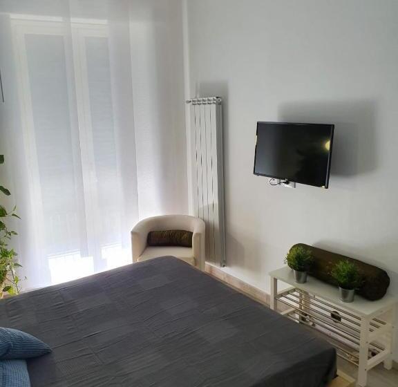 بنسيون Casa Del Moro