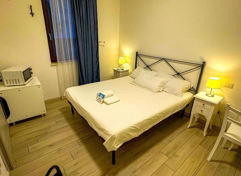 펜션 Sg Rooms Casa Laura