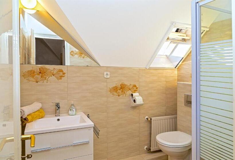 Пансион Csontos Vendégház