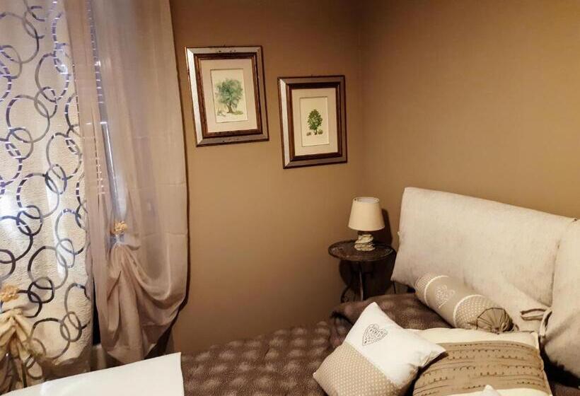 بنسيون La Rosa Di Francesco Inn