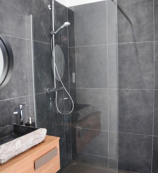 بنسيون Les Suites D Agosta