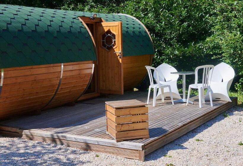 بنسيون Les Tonneaux Bourguignons Du Carré Saint Pierre