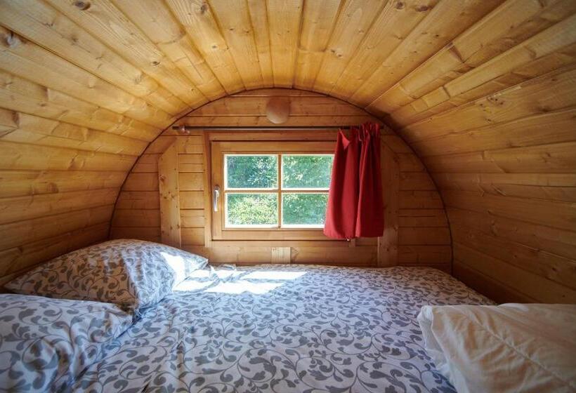 بنسيون Les Tonneaux Bourguignons Du Carré Saint Pierre