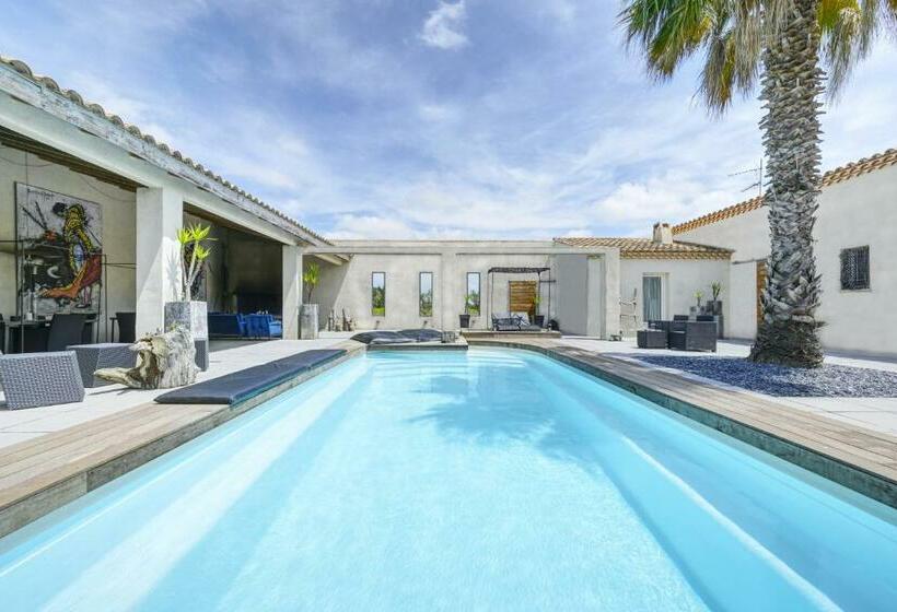 פנסיון Mas Sainte Marie ,piscine Chauffée