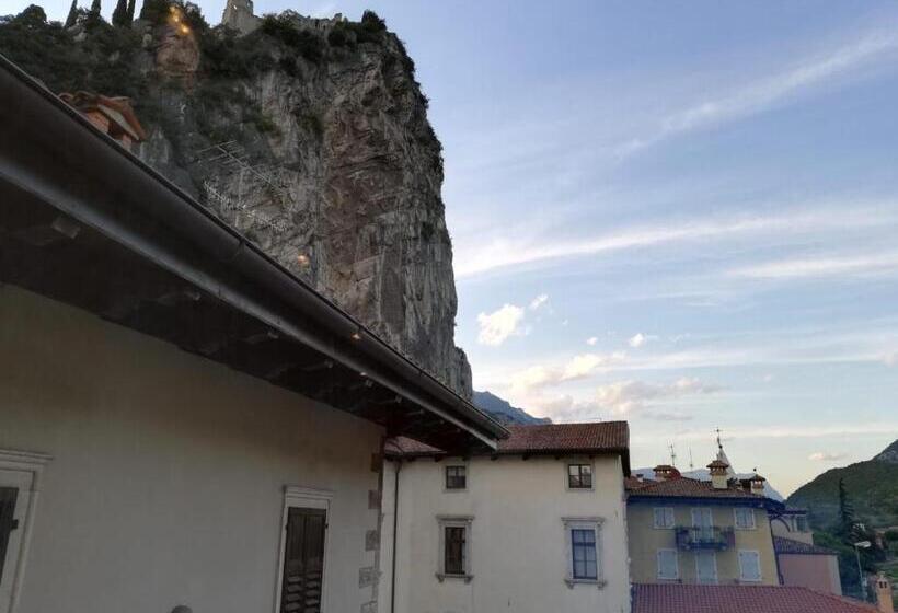 ペンション River Inn Arco