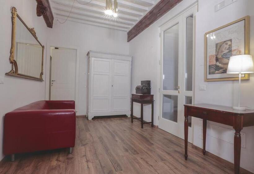 پانسیون San Pierino Charming Rooms