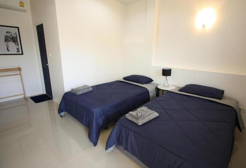 ペンション Sun & Sea Nai Yang Phuket