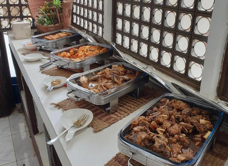 Raya Del Sol Dive Resort