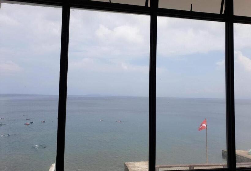 Raya Del Sol Dive Resort