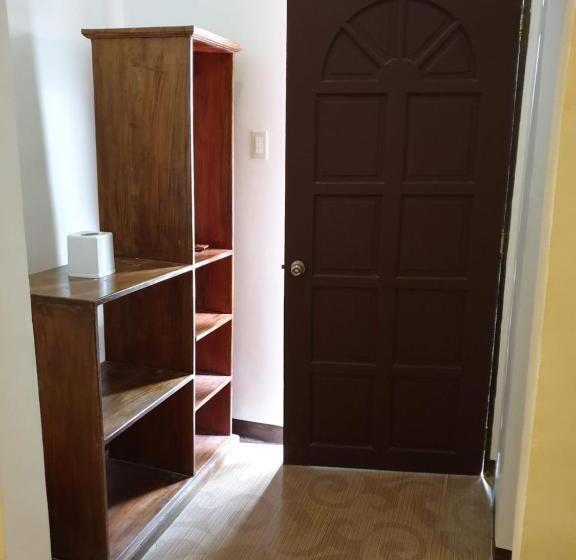 Raya Del Sol Dive Resort