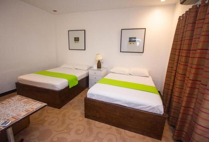 Raya Del Sol Dive Resort