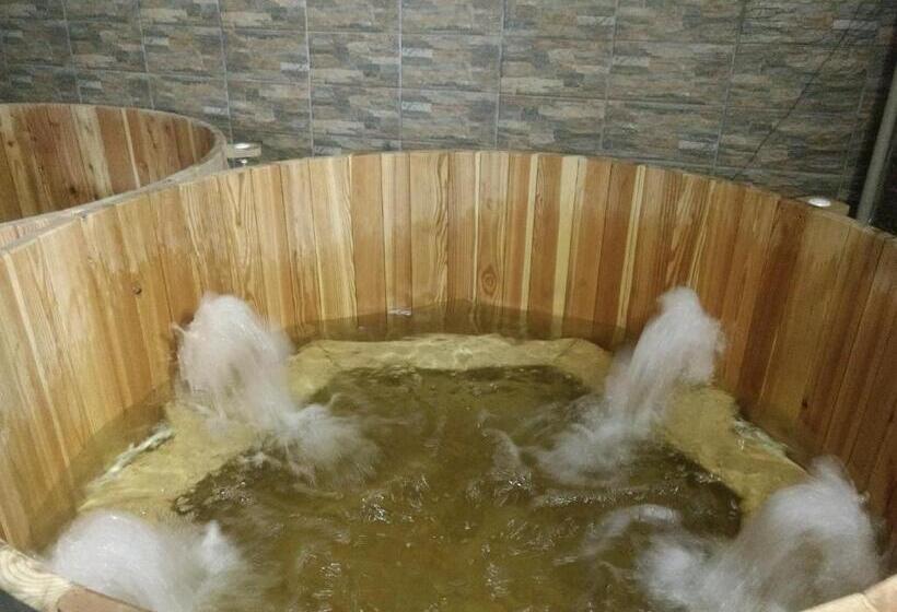 استراحتگاه къща за гости с минерална вода терма асклепий