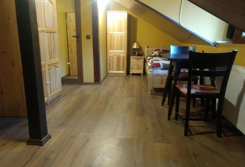 استراحتگاه къща за гости с минерална вода терма асклепий