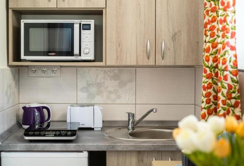 Szürke Vendégház Balatonkenesén