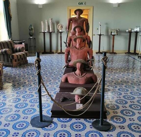 The Palace B&b And Apartments