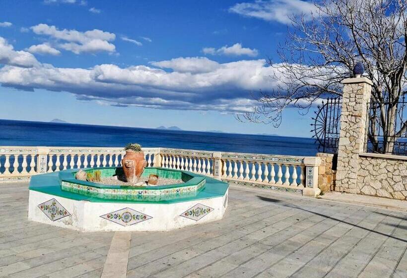 The Palace B&b And Apartments