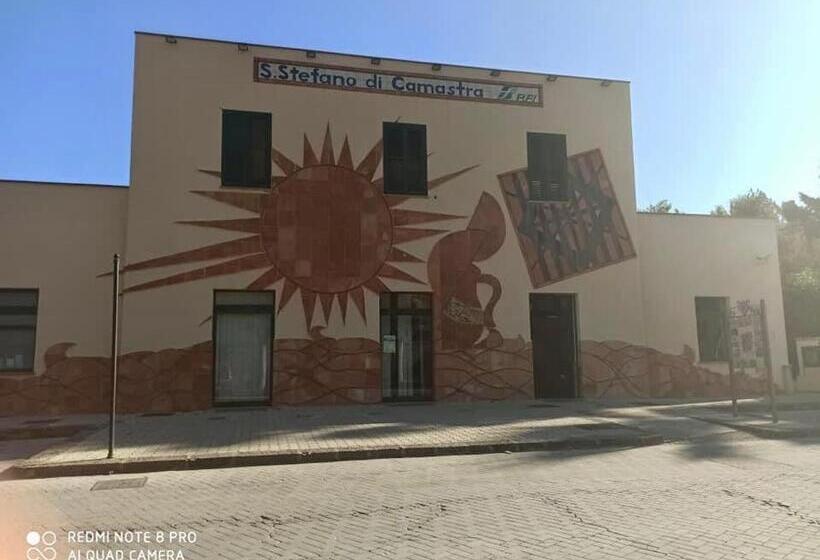 The Palace B&b And Apartments