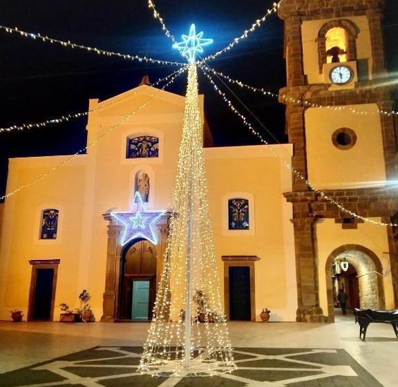 The Palace B&b And Apartments