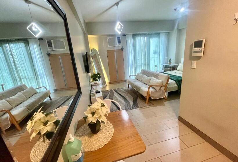 Two Palm Tree Villas