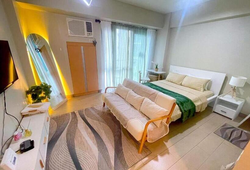 Two Palm Tree Villas