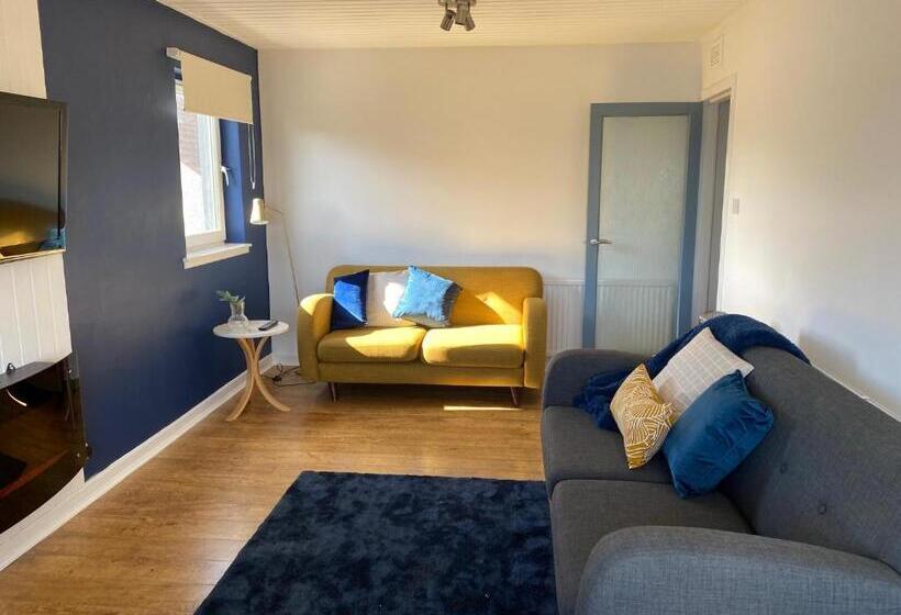 Ugly Duckling, License Number Fi 00863 P