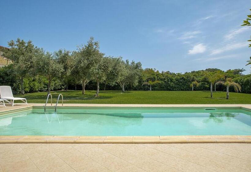 Villa Bouganville Con Piscina By Wonderful Italy