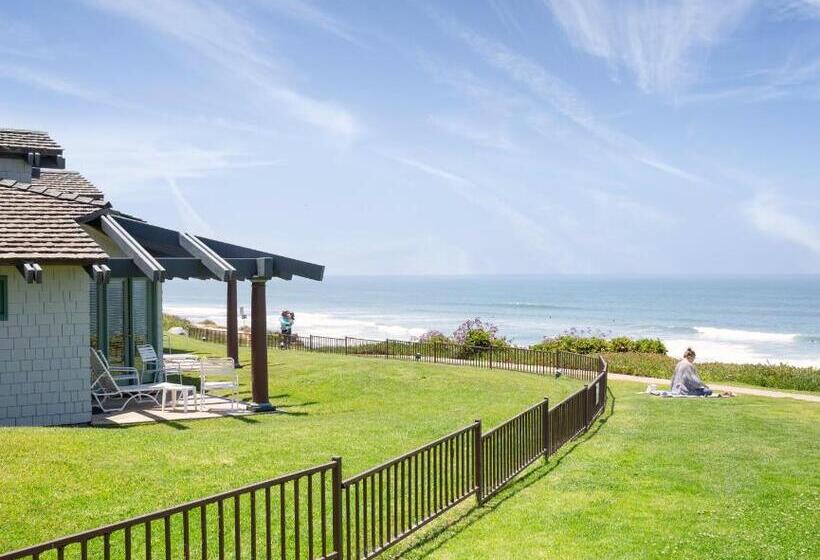 Wch At Wave Crest Resort