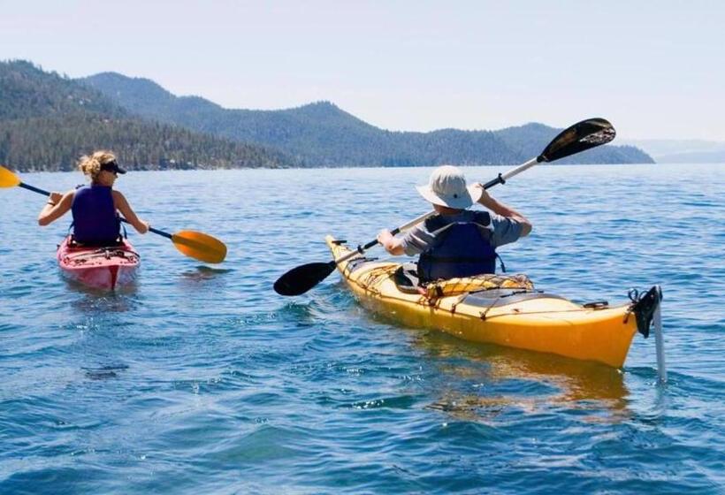 1005 Walk To Ski Modern Luxurious Townhome