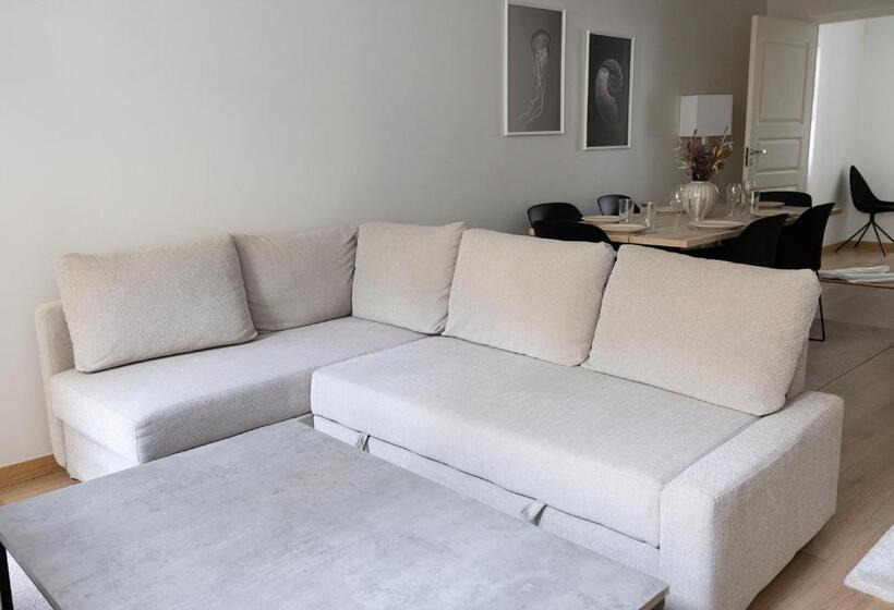 2ndhomes Bright 1br Apartment With Superb Location!