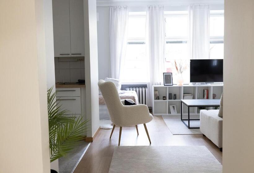 2ndhomes Bright 1br Apartment With Superb Location!