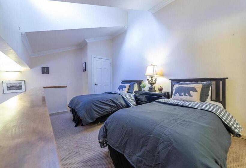 #531 Close To Canyon Lodge With Pool & Spa