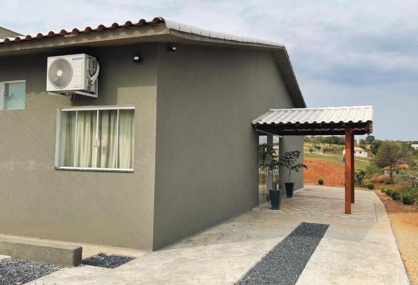 הוסטל Brisa Do Lago Pousada