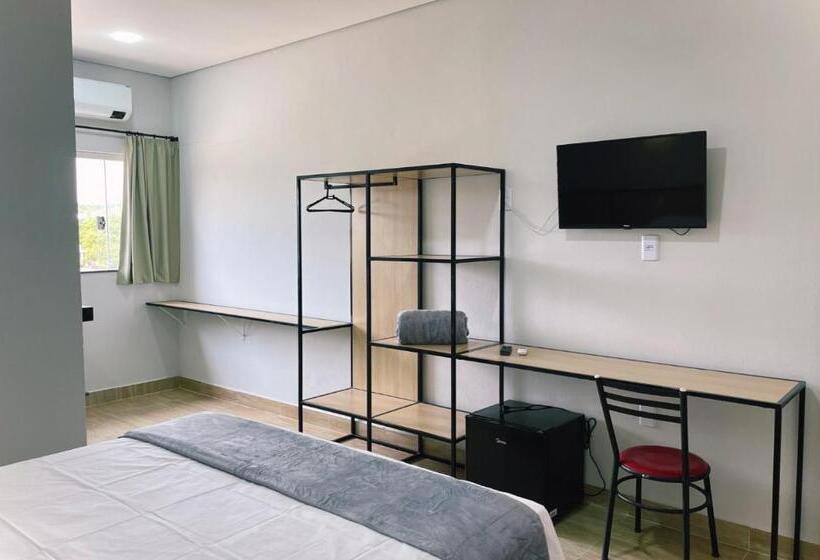 הוסטל Brisa Do Lago Pousada