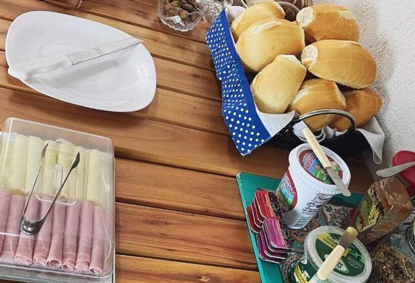 הוסטל Brisa Do Lago Pousada