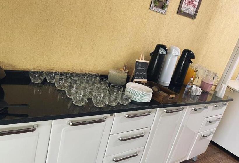 הוסטל Brisa Do Lago Pousada