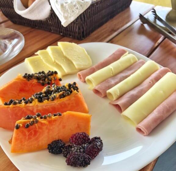 הוסטל Brisa Do Lago Pousada